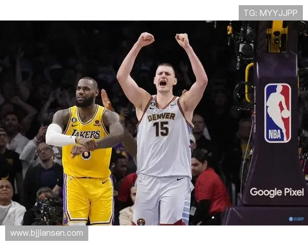 詹姆斯畅谈新赛季最期待对决文班亚马字母哥约基奇布克领衔精彩纷呈